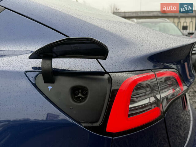 Синий Тесла Модель 3, объемом двигателя 0 л и пробегом 272 тыс. км за 16800 $, фото 22 на Automoto.ua