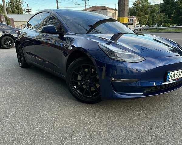 Тесла Модель 3 2022 у Києві на Automoto.ua Синій Тесла Модель 3, об'ємом двигуна 0 л та пробігом 60 тис. км за 24300 $, фото 6 на Automoto.ua