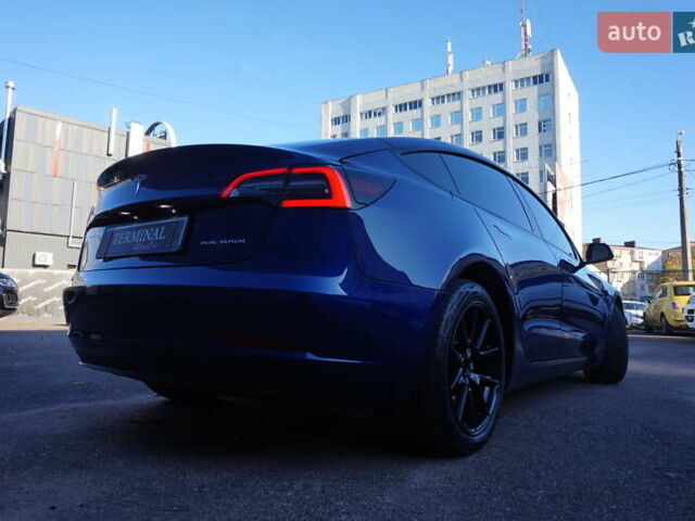 Синий Тесла Модель 3, объемом двигателя 0 л и пробегом 58 тыс. км за 22900 $, фото 61 на Automoto.ua