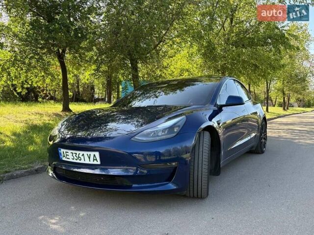 Синій Тесла Модель 3, об'ємом двигуна 0 л та пробігом 30 тис. км за 24550 $, фото 2 на Automoto.ua
