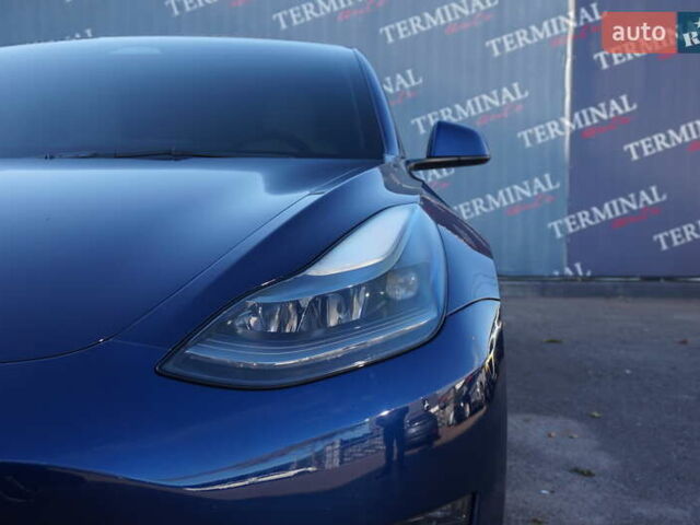 Синий Тесла Модель 3, объемом двигателя 0 л и пробегом 58 тыс. км за 22900 $, фото 12 на Automoto.ua
