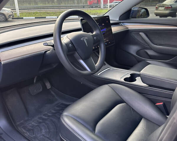 Синий Тесла Модель 3, объемом двигателя 0 л и пробегом 37 тыс. км за 21999 $, фото 14 на Automoto.ua