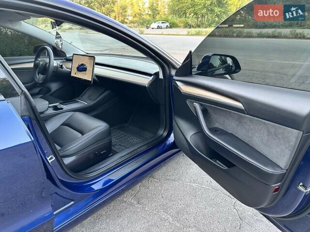 Тесла Модель 3 2022 в Днепре (Днепропетровске) на Automoto.ua Синий Тесла Модель 3, объемом двигателя 0 л и пробегом 28 тыс. км за 23500 $, фото 37 на Automoto.ua