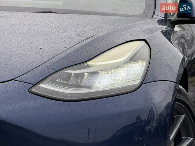 Синий Тесла Модель 3, объемом двигателя 0 л и пробегом 272 тыс. км за 16800 $, фото 10 на Automoto.ua