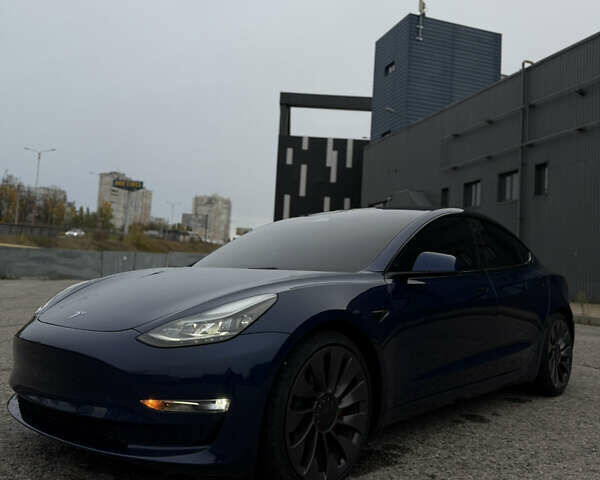 Тесла Модель 3 2022 в Харькове на Automoto.ua Синий Тесла Модель 3, объемом двигателя 0 л и пробегом 52 тыс. км за 24999 $, фото 8 на Automoto.ua