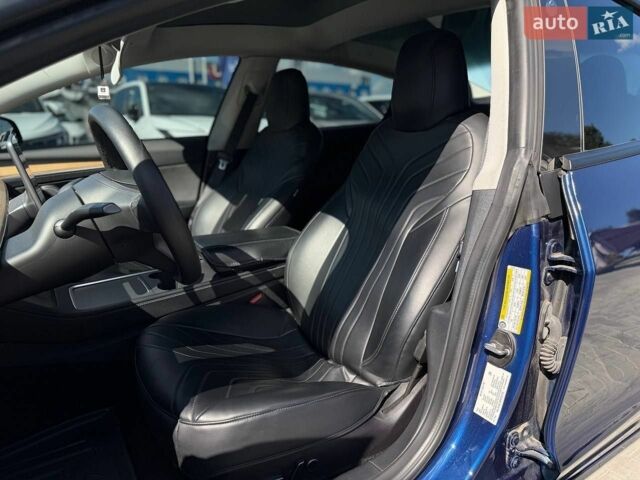 Синій Тесла Модель 3, об'ємом двигуна 0 л та пробігом 75 тис. км за 20490 $, фото 28 на Automoto.ua
