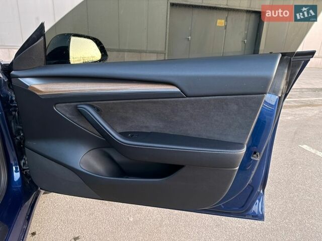 Синий Тесла Модель 3, объемом двигателя 0 л и пробегом 73 тыс. км за 18999 $, фото 27 на Automoto.ua