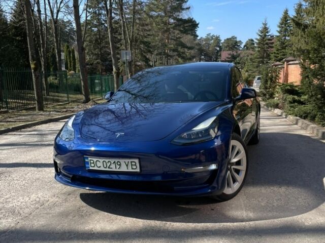 Синий Тесла Модель 3, объемом двигателя 0 л и пробегом 32 тыс. км за 22400 $, фото 2 на Automoto.ua