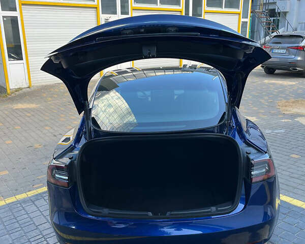 Синий Тесла Модель 3, объемом двигателя 0 л и пробегом 26 тыс. км за 23500 $, фото 8 на Automoto.ua