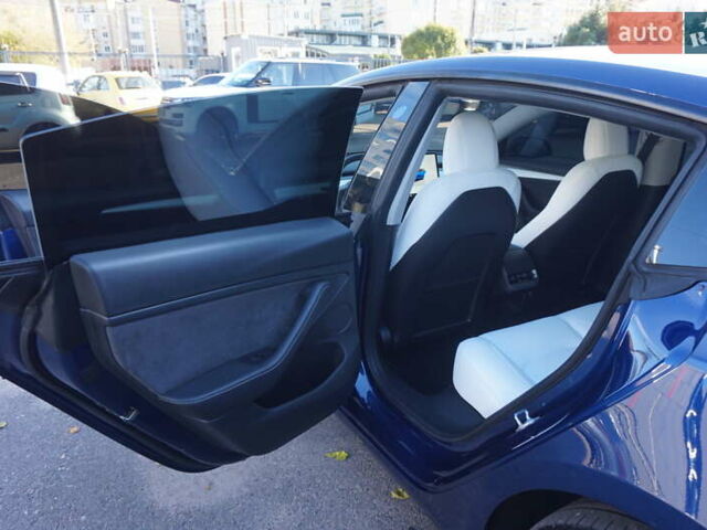 Синий Тесла Модель 3, объемом двигателя 0 л и пробегом 58 тыс. км за 22900 $, фото 24 на Automoto.ua
