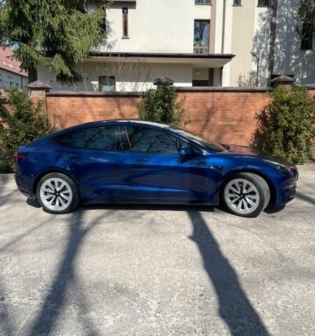Синий Тесла Модель 3, объемом двигателя 0 л и пробегом 32 тыс. км за 23900 $, фото 8 на Automoto.ua