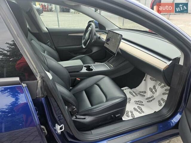 Синий Тесла Модель 3, объемом двигателя 0 л и пробегом 85 тыс. км за 19300 $, фото 10 на Automoto.ua