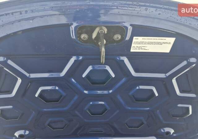 Синий Тесла Модель 3, объемом двигателя 0 л и пробегом 100 тыс. км за 18500 $, фото 13 на Automoto.ua