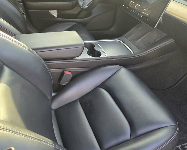 Синій Тесла Модель 3, об'ємом двигуна 0 л та пробігом 177 тис. км за 18700 $, фото 11 на Automoto.ua