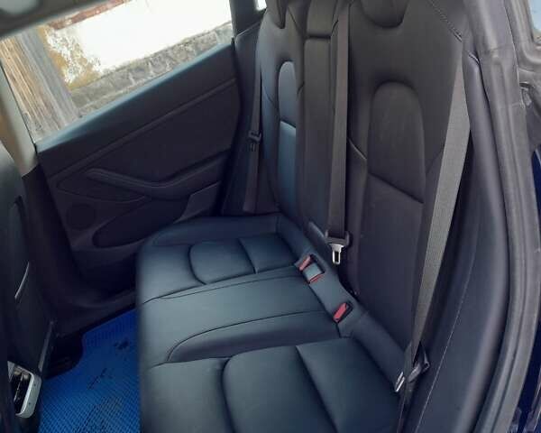 Синий Тесла Модель 3, объемом двигателя 0 л и пробегом 67 тыс. км за 19500 $, фото 1 на Automoto.ua