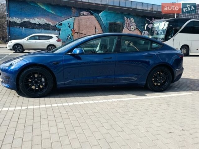 Синій Тесла Модель 3, об'ємом двигуна 0 л та пробігом 18 тис. км за 23500 $, фото 16 на Automoto.ua