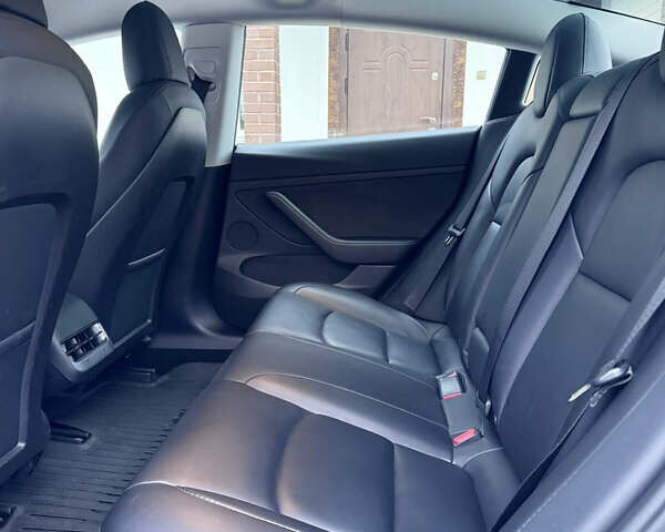 Синий Тесла Модель 3, объемом двигателя 0 л и пробегом 120 тыс. км за 18500 $, фото 14 на Automoto.ua