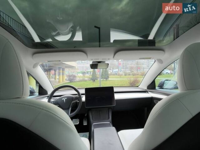 Синій Тесла Модель 3, об'ємом двигуна 0 л та пробігом 81 тис. км за 19800 $, фото 11 на Automoto.ua