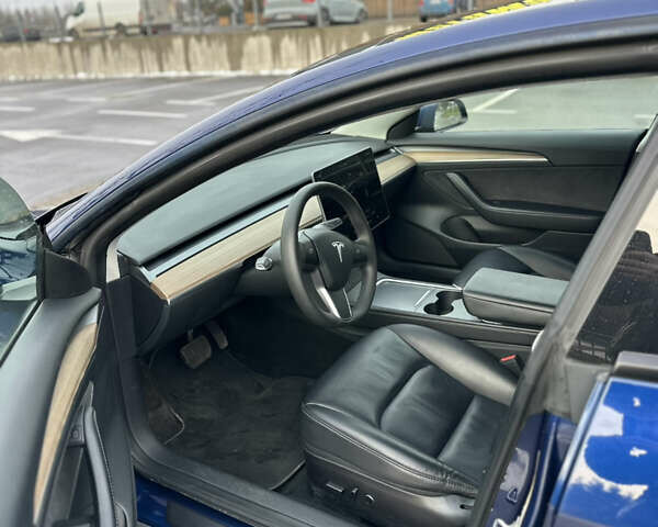 Синий Тесла Модель 3, объемом двигателя 0 л и пробегом 192 тыс. км за 15500 $, фото 9 на Automoto.ua
