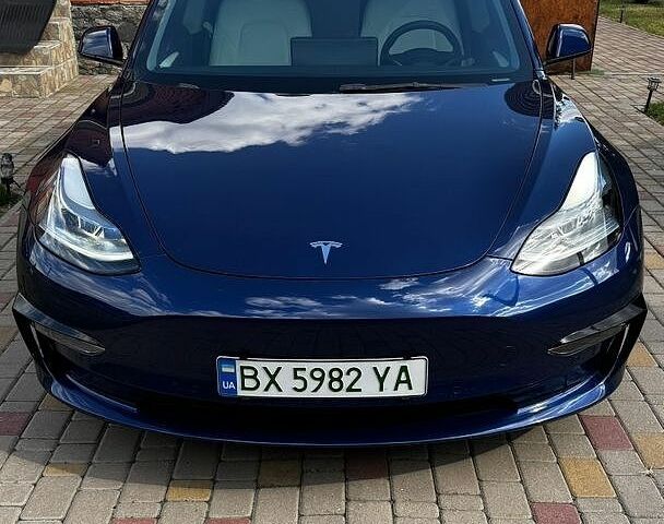 Синій Тесла Модель 3, об'ємом двигуна 0 л та пробігом 89 тис. км за 20800 $, фото 1 на Automoto.ua