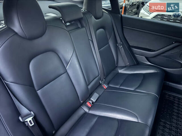 Синий Тесла Модель 3, объемом двигателя 0 л и пробегом 53 тыс. км за 19500 $, фото 14 на Automoto.ua