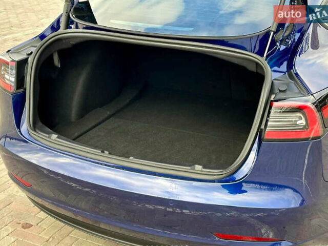 Синий Тесла Модель 3, объемом двигателя 0 л и пробегом 87 тыс. км за 19000 $, фото 8 на Automoto.ua