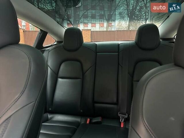 Синій Тесла Модель 3, об'ємом двигуна 0 л та пробігом 80 тис. км за 23500 $, фото 14 на Automoto.ua