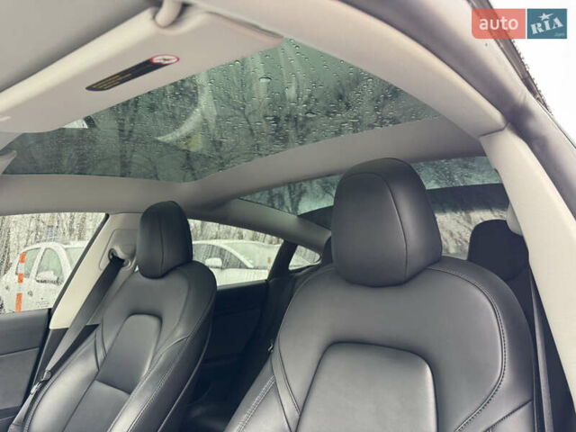 Синий Тесла Модель 3, объемом двигателя 0 л и пробегом 53 тыс. км за 19500 $, фото 13 на Automoto.ua