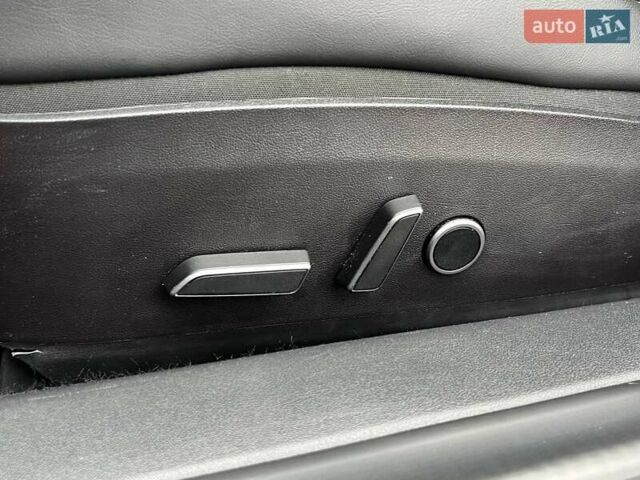 Синий Тесла Модель 3, объемом двигателя 0 л и пробегом 177 тыс. км за 18990 $, фото 17 на Automoto.ua