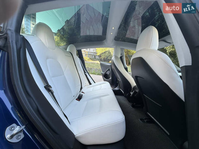 Тесла Модель 3 2022 в Днепре (Днепропетровске) на Automoto.ua Синий Тесла Модель 3, объемом двигателя 0 л и пробегом 25 тыс. км за 21200 $, фото 52 на Automoto.ua