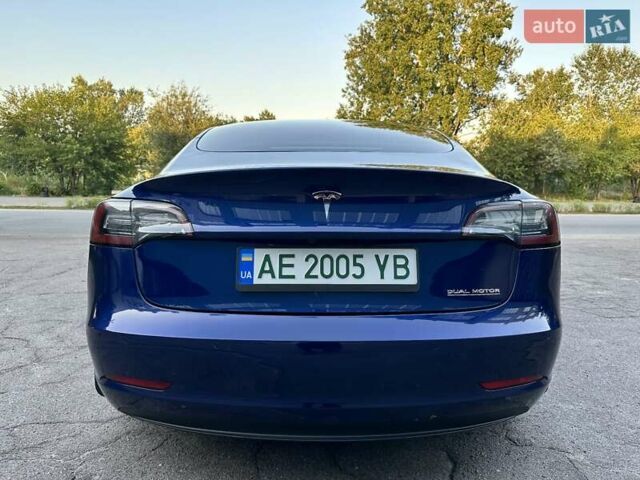 Тесла Модель 3 2022 в Днепре (Днепропетровске) на Automoto.ua Синий Тесла Модель 3, объемом двигателя 0 л и пробегом 28 тыс. км за 23500 $, фото 5 на Automoto.ua