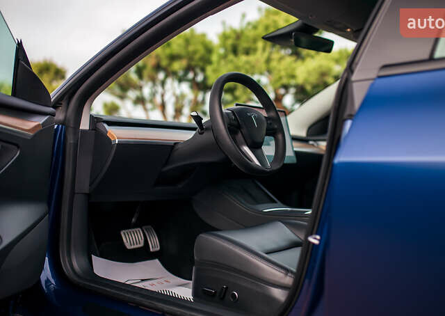 Синій Тесла Модель 3, об'ємом двигуна 0 л та пробігом 27 тис. км за 34999 $, фото 56 на Automoto.ua