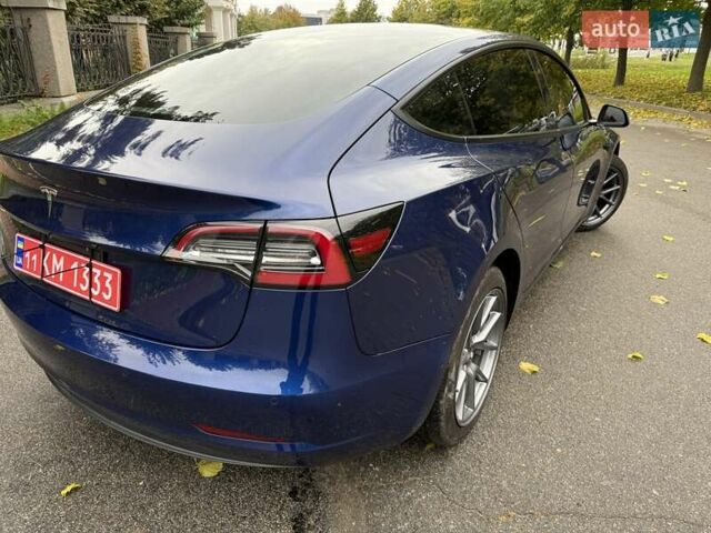 Тесла Модель 3 2022 у Умани на Automoto.ua Синій Тесла Модель 3, об'ємом двигуна 0 л та пробігом 53 тис. км за 19700 $, фото 3 на Automoto.ua
