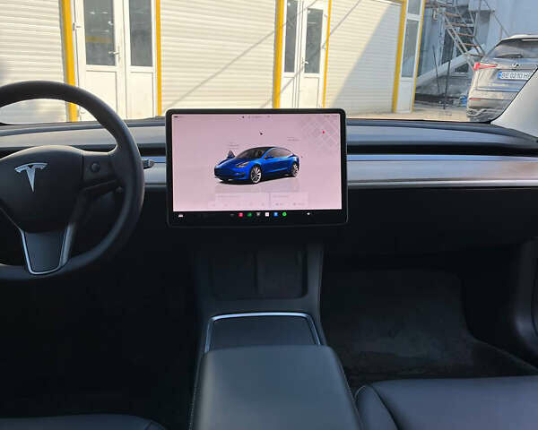 Синий Тесла Модель 3, объемом двигателя 0 л и пробегом 26 тыс. км за 23500 $, фото 3 на Automoto.ua