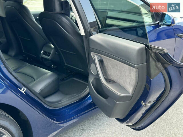 Синий Тесла Модель 3, объемом двигателя 0 л и пробегом 109 тыс. км за 22000 $, фото 11 на Automoto.ua