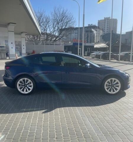 Синий Тесла Модель 3, объемом двигателя 0 л и пробегом 38 тыс. км за 21300 $, фото 3 на Automoto.ua