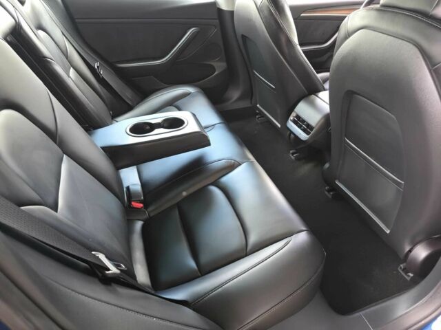 Синій Тесла Модель 3, об'ємом двигуна 0 л та пробігом 15 тис. км за 8895 $, фото 9 на Automoto.ua