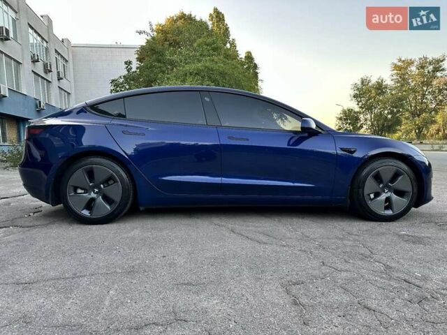 Тесла Модель 3 2022 в Днепре (Днепропетровске) на Automoto.ua Синий Тесла Модель 3, объемом двигателя 0 л и пробегом 28 тыс. км за 23500 $, фото 34 на Automoto.ua