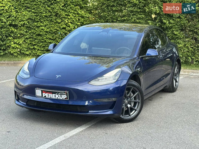 Синий Тесла Модель 3, объемом двигателя 0 л и пробегом 96 тыс. км за 19999 $, фото 6 на Automoto.ua
