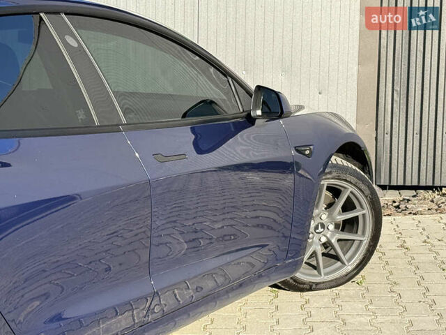 Синій Тесла Модель 3, об'ємом двигуна 0 л та пробігом 47 тис. км за 22000 $, фото 9 на Automoto.ua