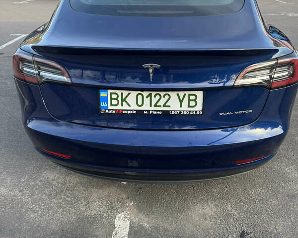 Синій Тесла Модель 3, об'ємом двигуна 0 л та пробігом 40 тис. км за 25000 $, фото 6 на Automoto.ua