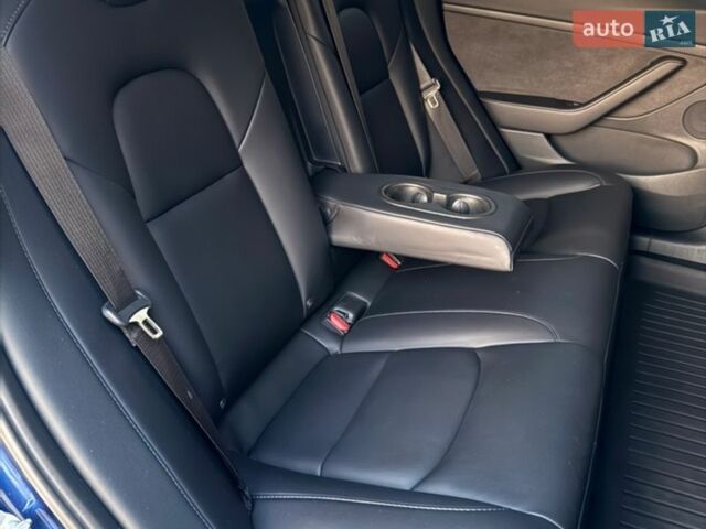 Синий Тесла Модель 3, объемом двигателя 0 л и пробегом 73 тыс. км за 18999 $, фото 29 на Automoto.ua