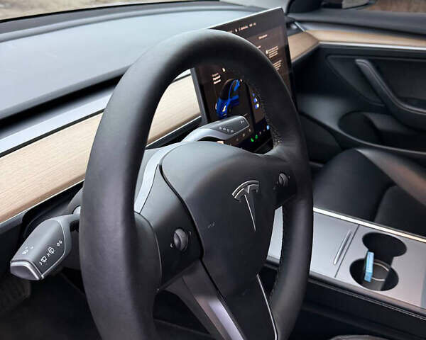 Синій Тесла Модель 3, об'ємом двигуна 0 л та пробігом 94 тис. км за 23000 $, фото 9 на Automoto.ua