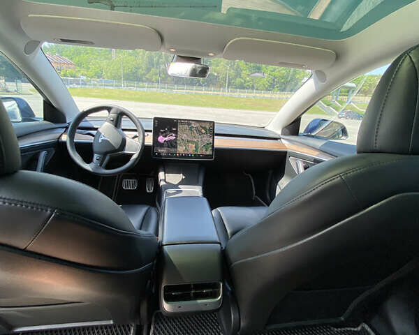 Синий Тесла Модель 3, объемом двигателя 0 л и пробегом 60 тыс. км за 25150 $, фото 8 на Automoto.ua