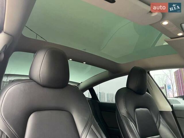 Синий Тесла Модель 3, объемом двигателя 0 л и пробегом 177 тыс. км за 18990 $, фото 14 на Automoto.ua