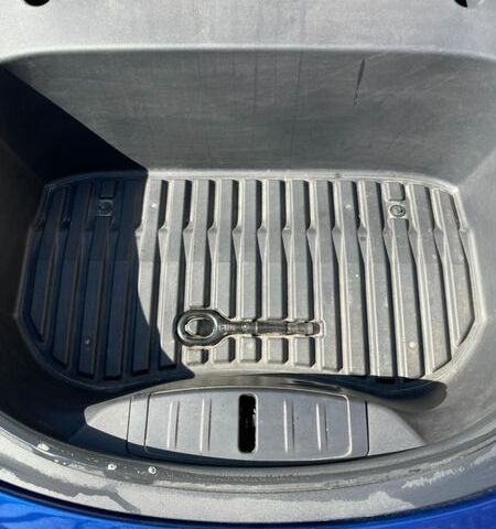 Синий Тесла Модель 3, объемом двигателя 0 л и пробегом 32 тыс. км за 23900 $, фото 19 на Automoto.ua