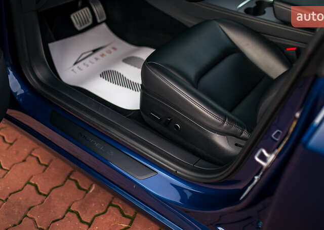 Синій Тесла Модель 3, об'ємом двигуна 0 л та пробігом 27 тис. км за 34999 $, фото 51 на Automoto.ua