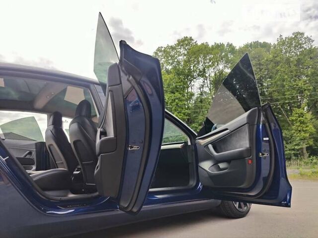 Синій Тесла Модель 3, об'ємом двигуна 0 л та пробігом 33 тис. км за 27999 $, фото 36 на Automoto.ua