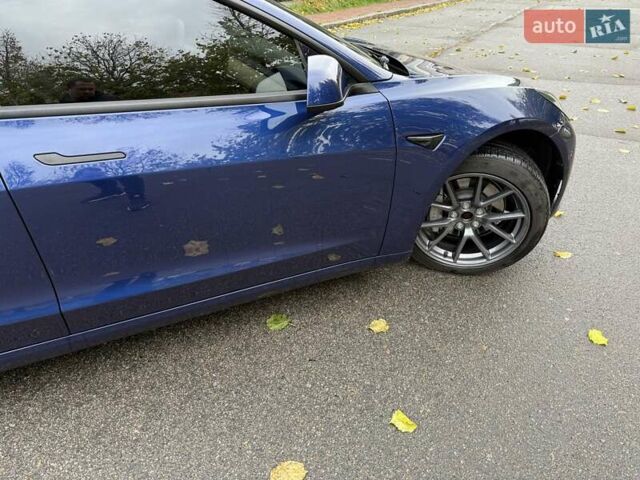 Тесла Модель 3 2022 у Умани на Automoto.ua Синій Тесла Модель 3, об'ємом двигуна 0 л та пробігом 53 тис. км за 19700 $, фото 5 на Automoto.ua