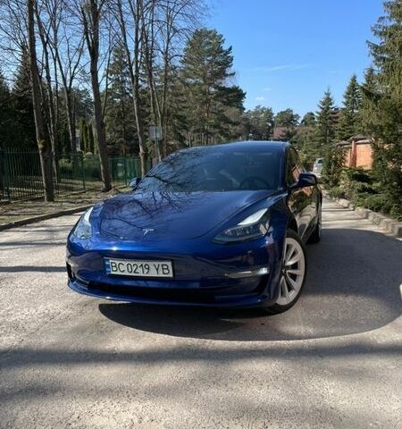 Синий Тесла Модель 3, объемом двигателя 0 л и пробегом 32 тыс. км за 23900 $, фото 3 на Automoto.ua